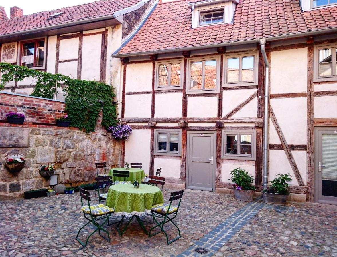 Hotel Garni Tilia Quedlinburg Exterior photo